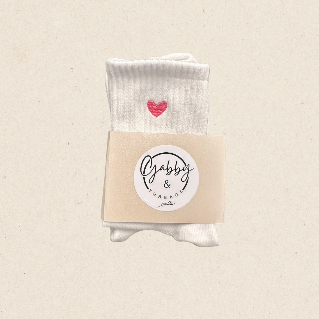 Grip socks for pilates with embroidered heart 