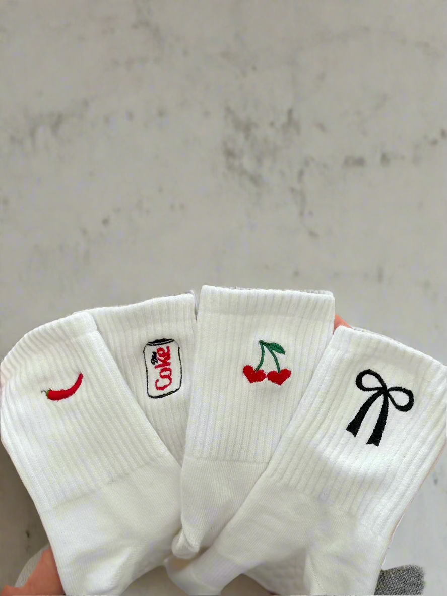 Everyday Crew Socks Red Pepper Embroidered