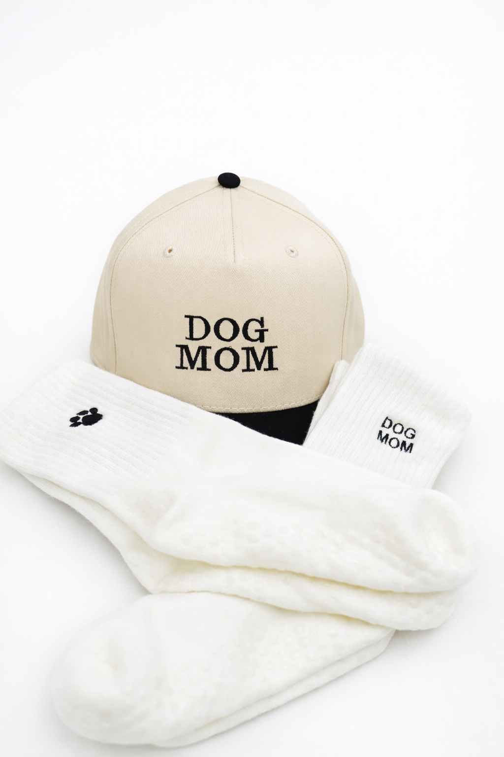 dog mom hat with socks